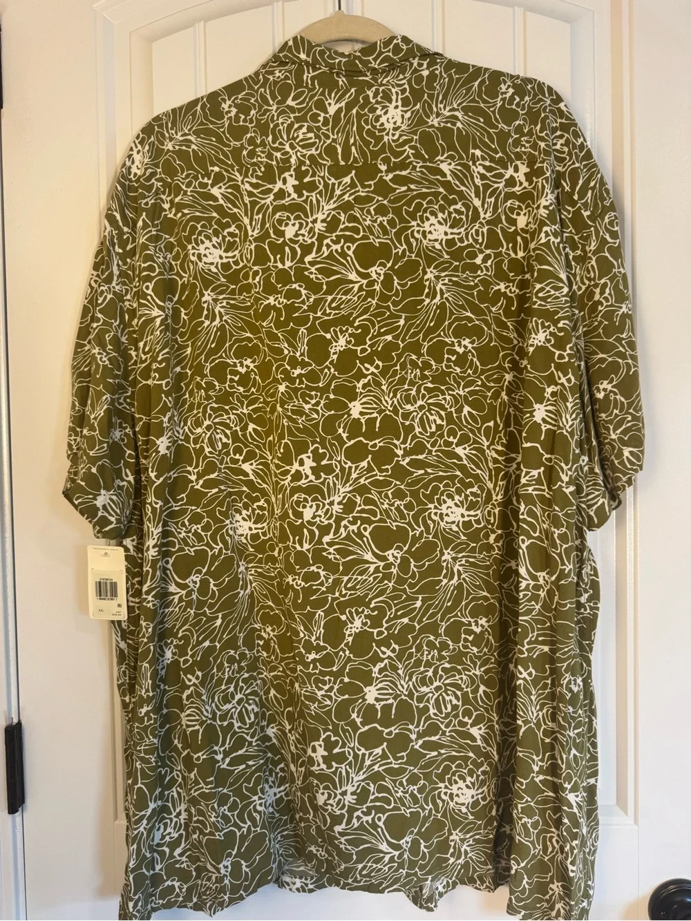 Levi's Olive & White Floral Short-Sleeve Button-Up Shirt